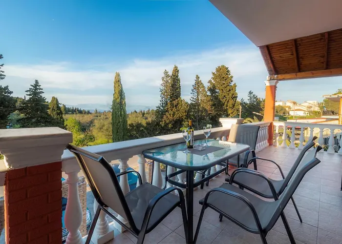 Corfu Nefeli's Miari's شقة Perivólion
